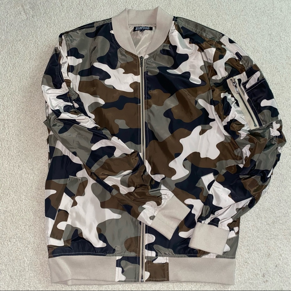 camo zip bomber jacket